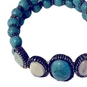 Vintage Boho Express Turquoise Beaded Bracelet Metal Silver Band Stretchy